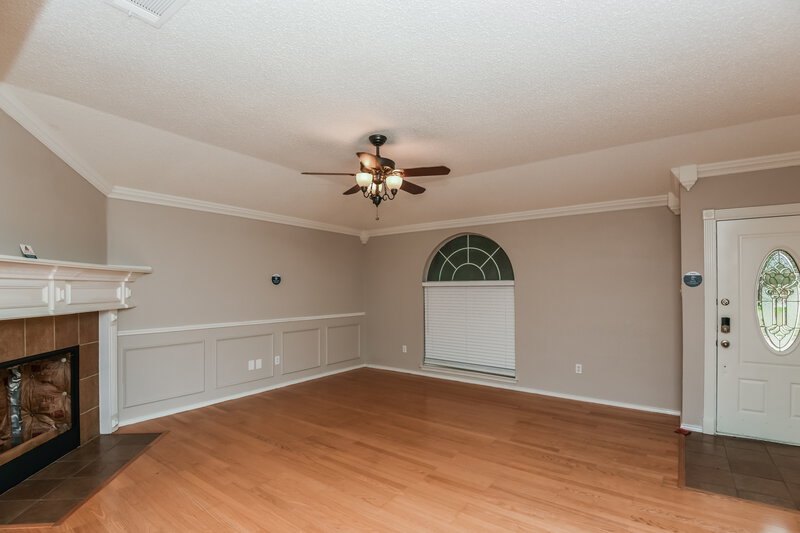 2,005/Mo, 10224 Dawson Trl Fort Worth, TX 76108 Living Room View