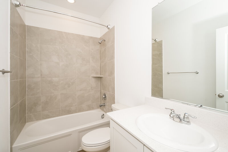 2,275/Mo, 920 Rusty Spur Ln Haslet, TX 76052 Bathroom View