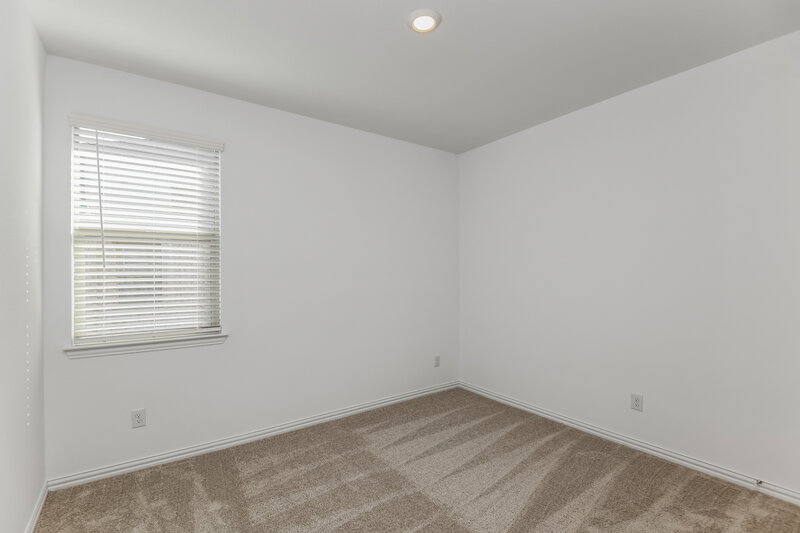 2,280/Mo, 937 Rusty Spur Ln Fort Worth, TX 76052 Bedroom View 3