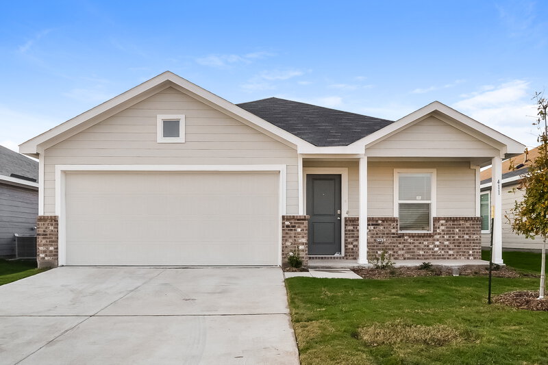 2,070/Mo, 411 Deerbrook Street Princeton, TX 75407 External View