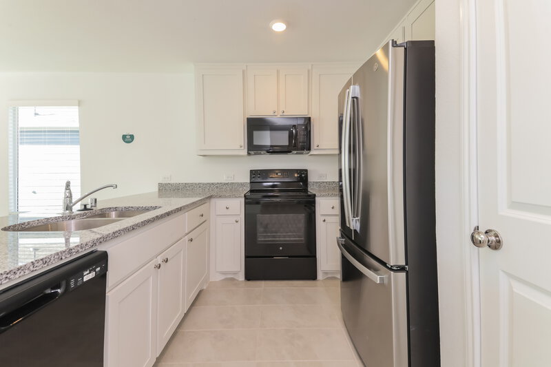 1,950/Mo, 311 Deerbrook Street Princeton, TX 75407 Kitchen View