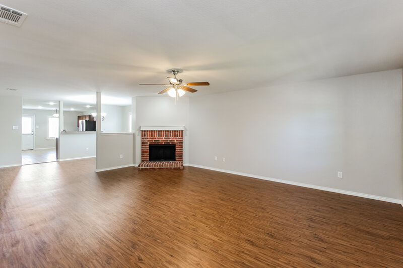 3,000/Mo, 314 Coneflower Dr Fate, TX 75087 Living Room View