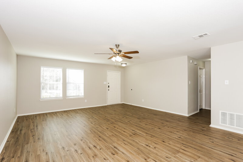 2,065/Mo, 900 Windflower Dr Fate, TX 75087 Living Room View
