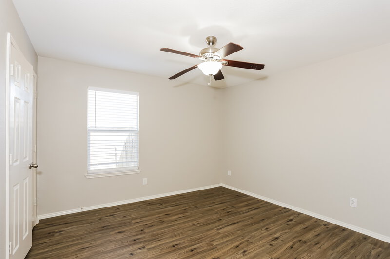 2,065/Mo, 900 Windflower Dr Fate, TX 75087 Bedroom View 2