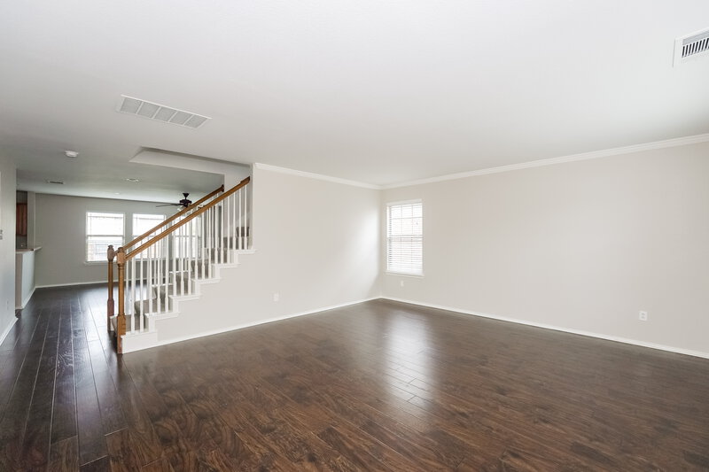 2,725/Mo, 1105 Hickory Bend Ln Fort Worth, TX 76108 Living Room View