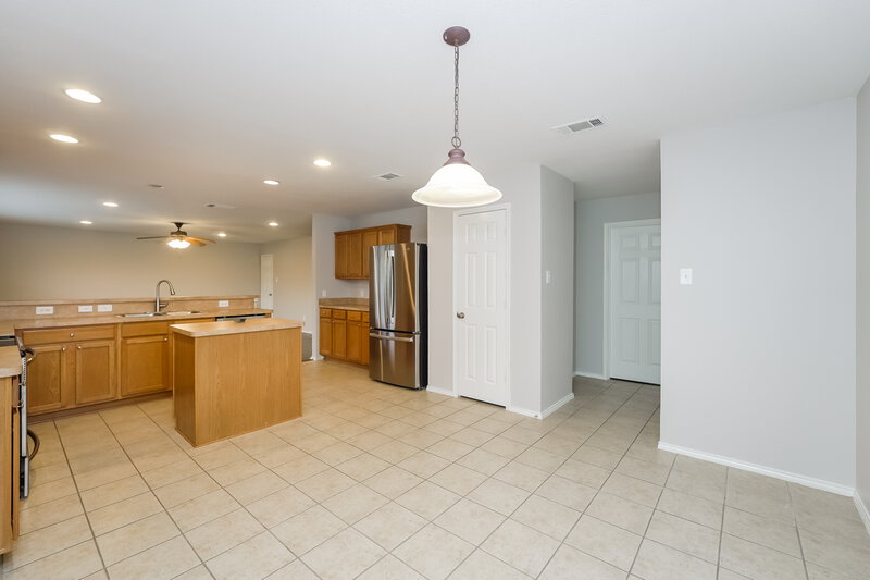 2,725/Mo, 1105 Hickory Bend Ln Fort Worth, TX 76108 Dining Room View