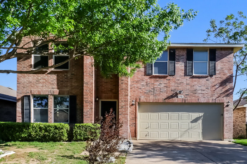 2,420/Mo, 3956 Irish Setter Dr Fort Worth, TX 76123 External View