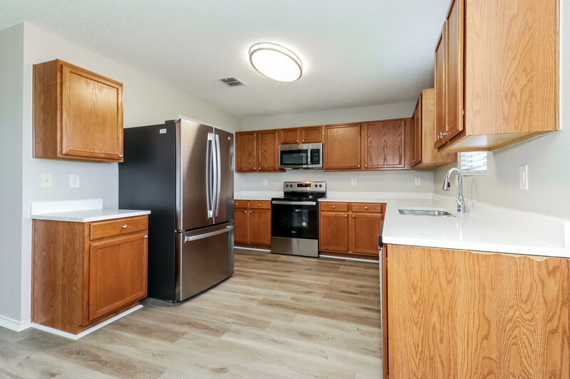 2,420/Mo, 3956 Irish Setter Dr Fort Worth, TX 76123 Kitchen View 2