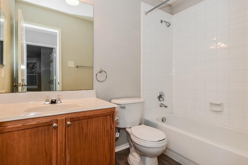 1,835/Mo, 2007 Wildwood Dr Forney, TX 75126 Bathroom View