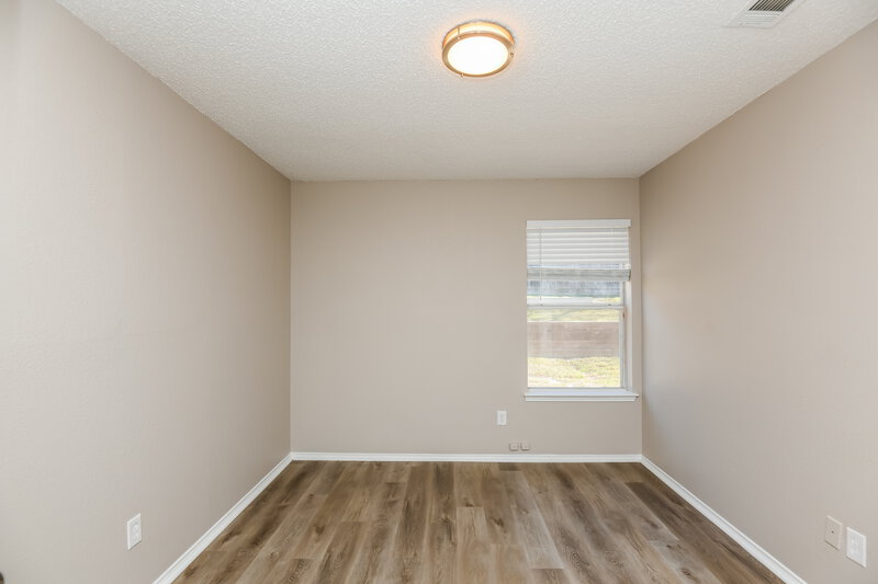 2,140/Mo, 7113 Royal Oak Dr Benbrook, TX 76126 Bedroom View 3