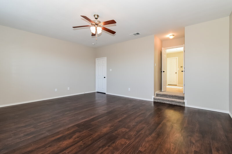 2,215/Mo, 1819 Fairbanks Dr Princeton, TX 75407 Main Bedroom View 2