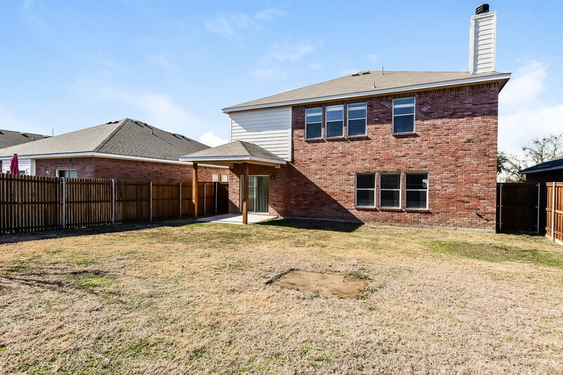 2,215/Mo, 1819 Fairbanks Dr Princeton, TX 75407 Rear View