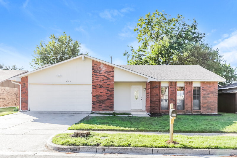 2,490/Mo, 6906 Forestview Dr Arlington, TX 76016 External View