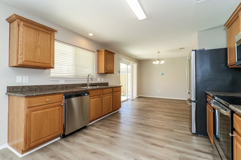 2,565/Mo, 9933 Mount Pheasant Rd Fort Worth, TX 76108 Kitchen View