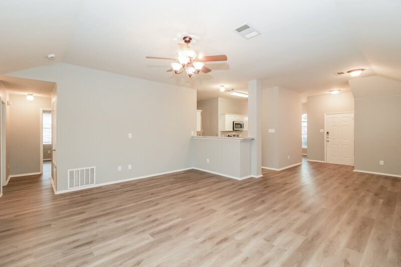 2,105/Mo, 1721 Canvasback Aubrey, TX 76227 Living Room View