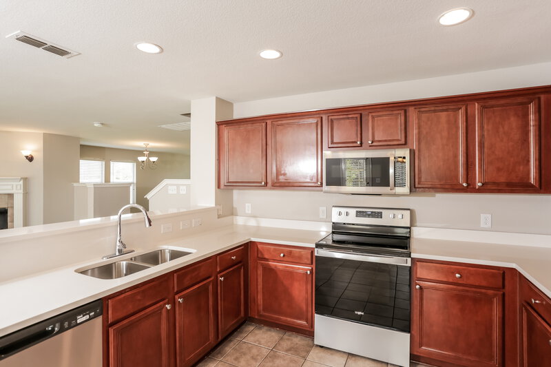 2,690/Mo, 712 Hidden Point Dr Fort Worth, TX 76120 Kitchen View