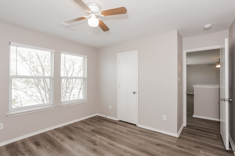 2,690/Mo, 712 Hidden Point Dr Fort Worth, TX 76120 Bedroom View