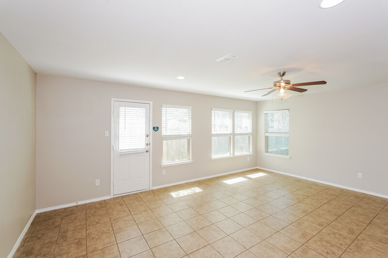 2,345/Mo, 5509 Northfield Dr Fort Worth, TX 76179 Living Room View 2