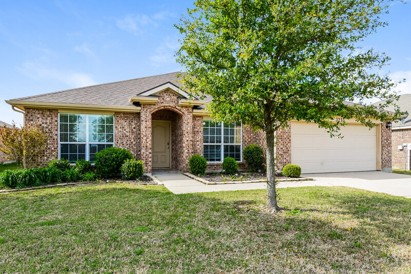 2,095/Mo, 3213 Overstreet Ln Royse City, TX 75189 External View