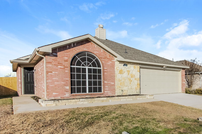 1,895/Mo, 1609 Kelly Ln Royse City, TX 75189 Front View