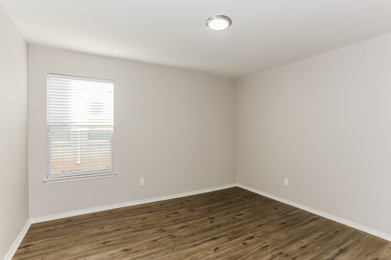 2,890/Mo, 7956 Meadow Spring Ln Fort Worth, TX 76120 Bedroom View