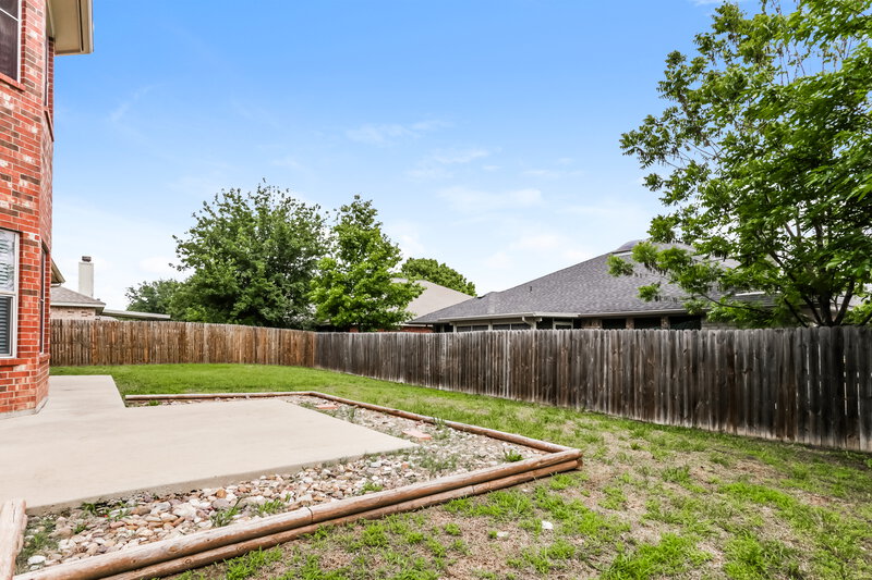 2,675/Mo, 404 Reagan Ln Burleson, TX 76028 Rear View