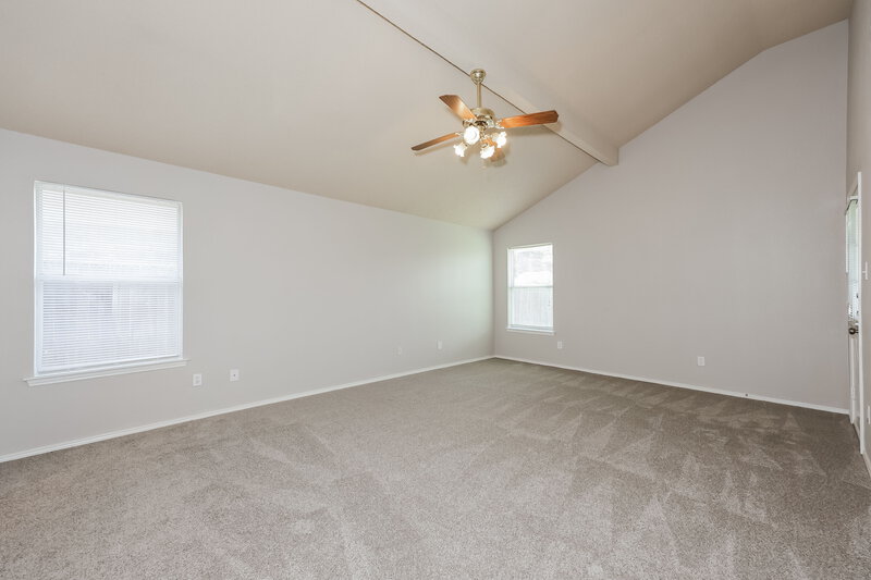 1,915/Mo, 1704 Spicewood Trl Fort Worth, TX 76134 Main Bedroom View