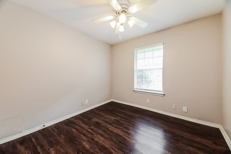 2,010/Mo, 2115 Lattimore St Denton, TX 76209 Bedroom View