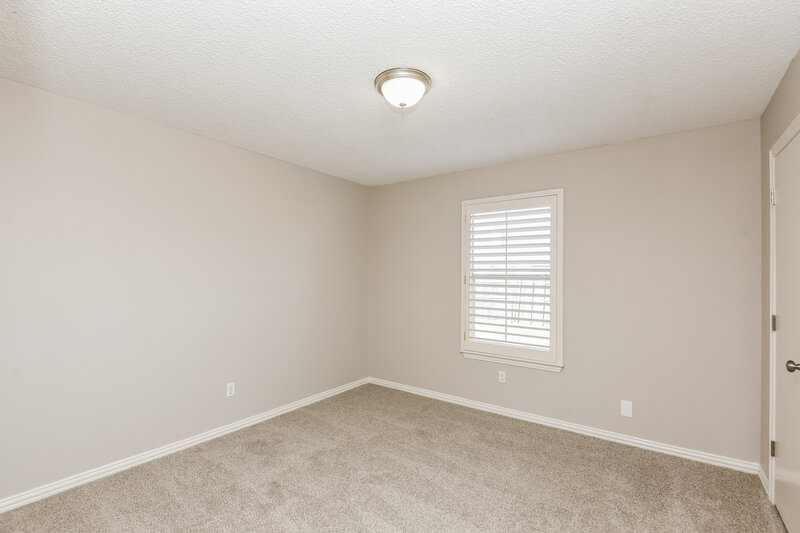 1,850/Mo, 4079 Tulip Tree Dr Fort Worth, TX 76137 Bedroom View 2
