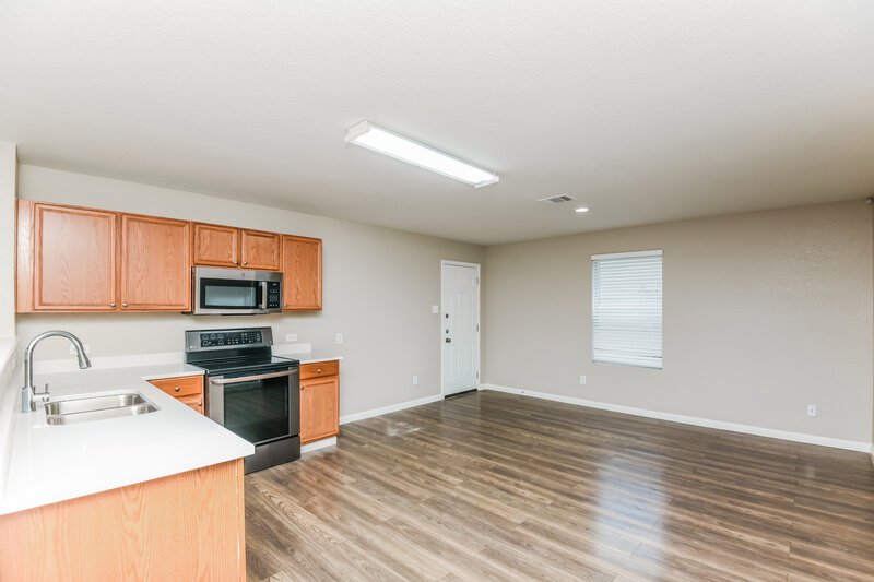 2,300/Mo, 4936 Water Ridge Ln Fort Worth, TX 76179 Kitchen View