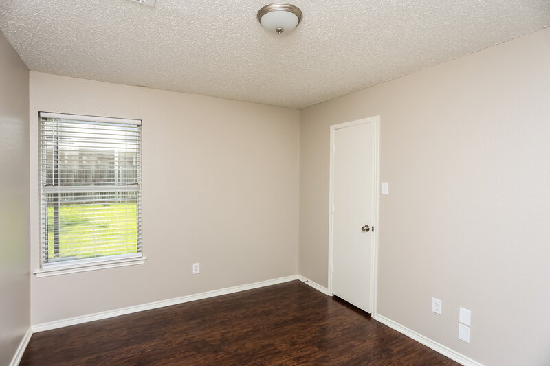 2,095/Mo, 948 Fenway Ln Saginaw, TX 76179 Bedroom View