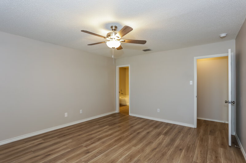 2,070/Mo, 1244 Candler Dr Lancaster, TX 75134 Main Bedroom View
