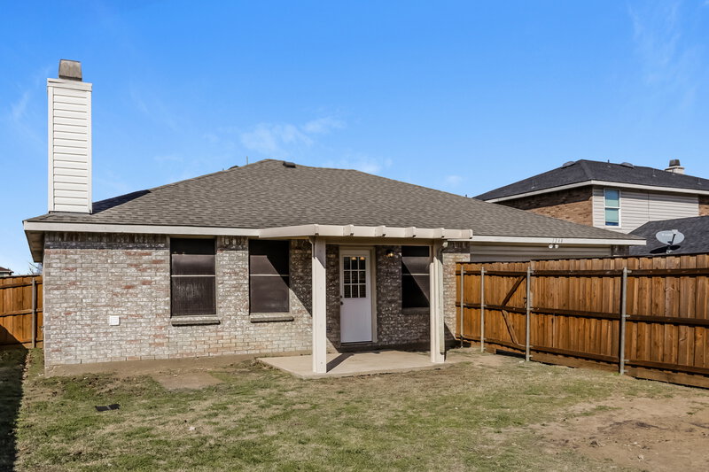 2,070/Mo, 1244 Candler Dr Lancaster, TX 75134 Rear View