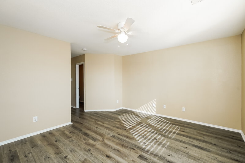 2,030/Mo, 6529 Regina Dr Fort Worth, TX 76131 Main Bedroom View 2