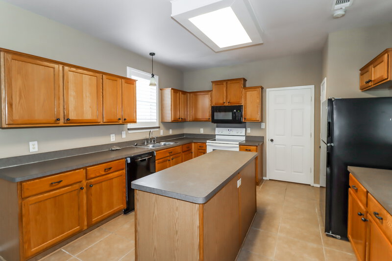 2,320/Mo, 3111 Palos Verdes Dr Corinth, TX 76210 Kitchen View 2