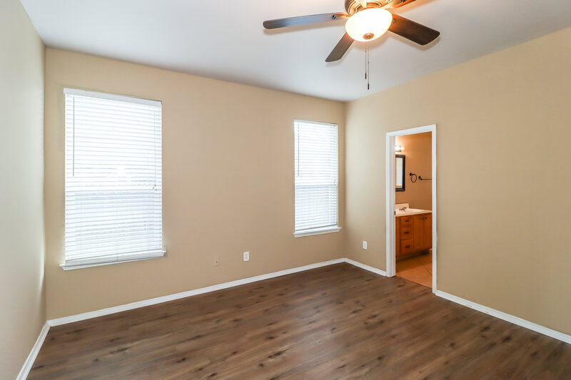 2,320/Mo, 3111 Palos Verdes Dr Corinth, TX 76210 Main Bedroom View
