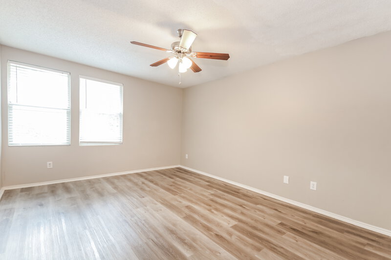2,490/Mo, 5500 Still Canyon Dr McKinney, TX 75071 Sitting Room View 2