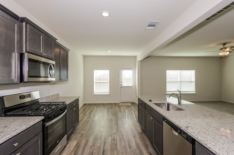 2,425/Mo, 1328 Redpine Dr Fort Worth, TX 76140 Misc View 4