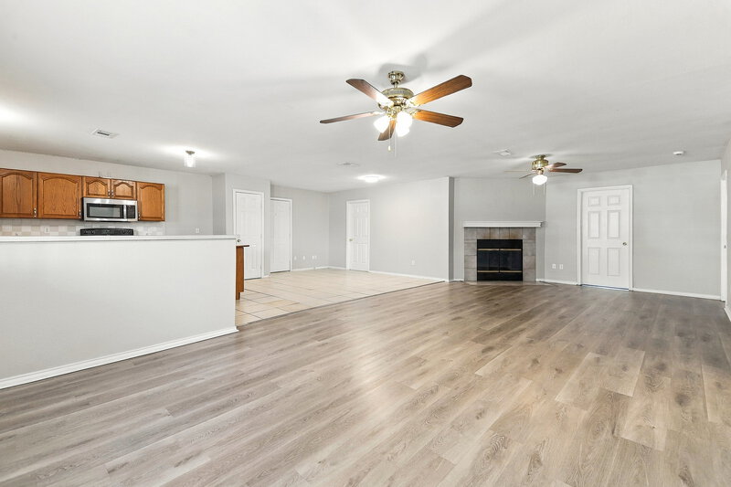 1,645/Mo, 7259 Fm 982 Princeton, TX 75407 Living Room View