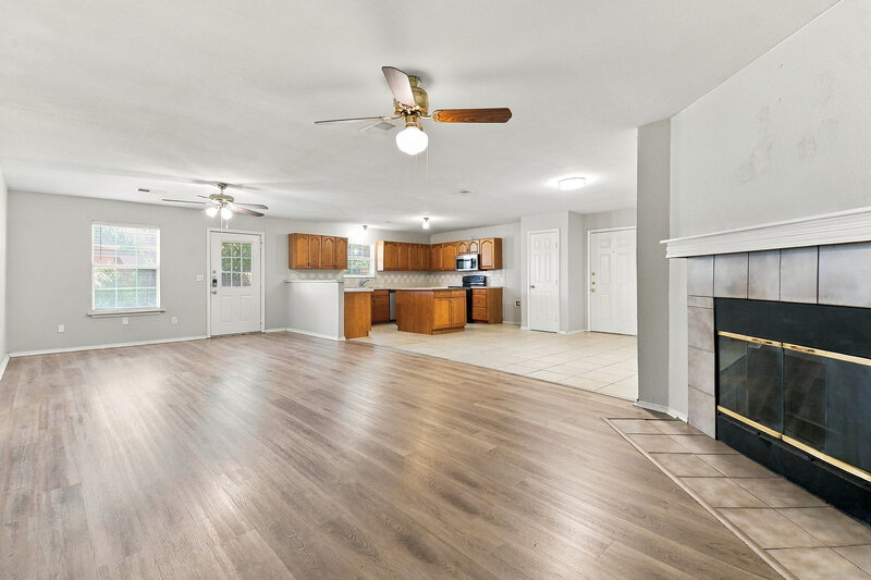1,645/Mo, 7259 Fm 982 Princeton, TX 75407 Living Room View 3