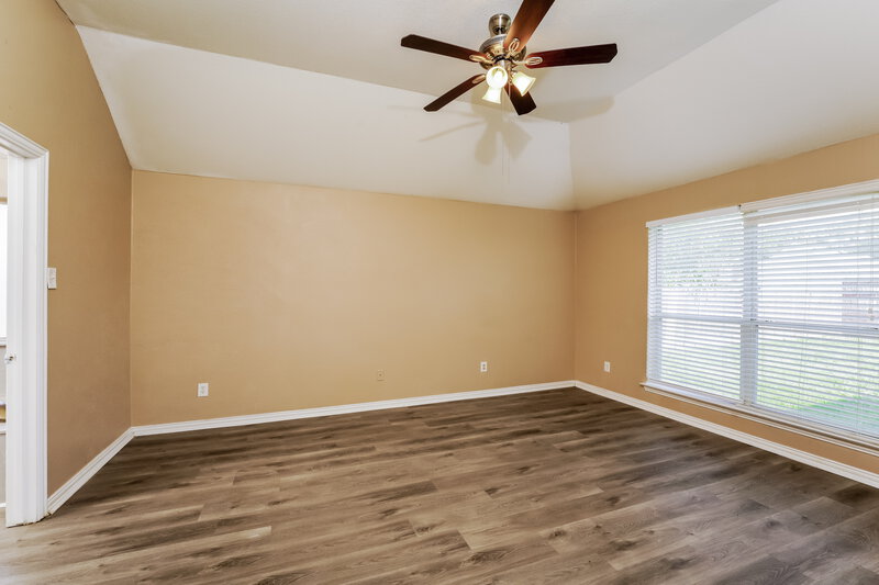 2,610/Mo, 7921 Wayne Way Rowlett, TX 75088 Main Bedroom View