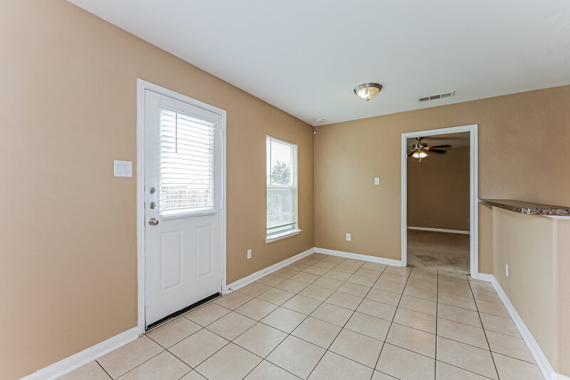 1,810/Mo, 10009 Quail Glen Dr Fort Worth, TX 76140 Dining Room View
