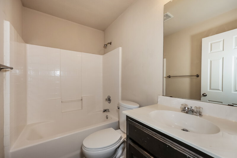 2,135/Mo, 1352 Barrel Run Haslet, TX 76052 Bathroom View