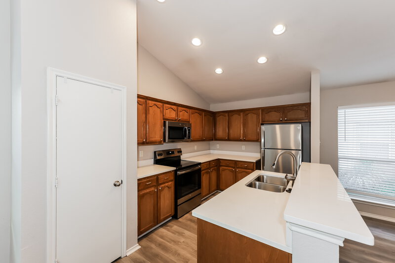 1,965/Mo, 1108 Boxwood Dr Crowley, TX 76036 Kitchen View