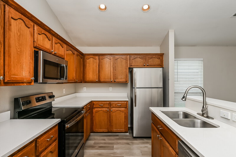 1,830/Mo, 1108 Boxwood Dr Crowley, TX 76036 Kitchen View 2