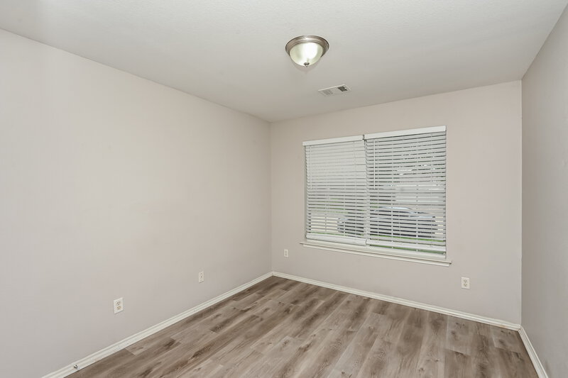 1,830/Mo, 1108 Boxwood Dr Crowley, TX 76036 Bedroom View 2