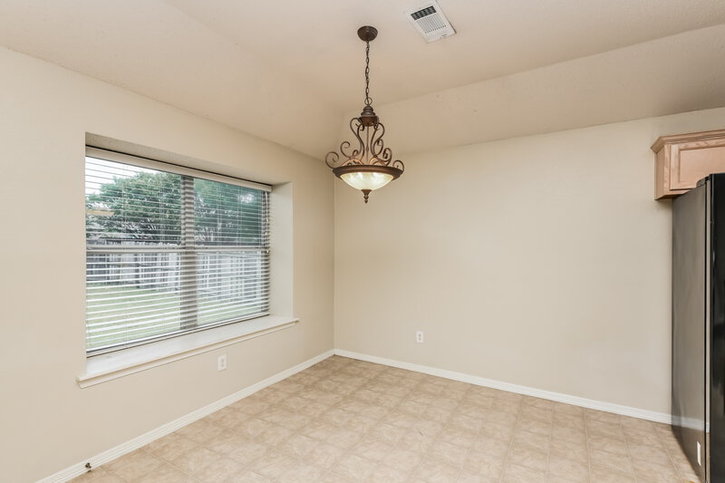 2,180/Mo, 8509 Saffron Dr Fort Worth, TX 76123 Dining Room View