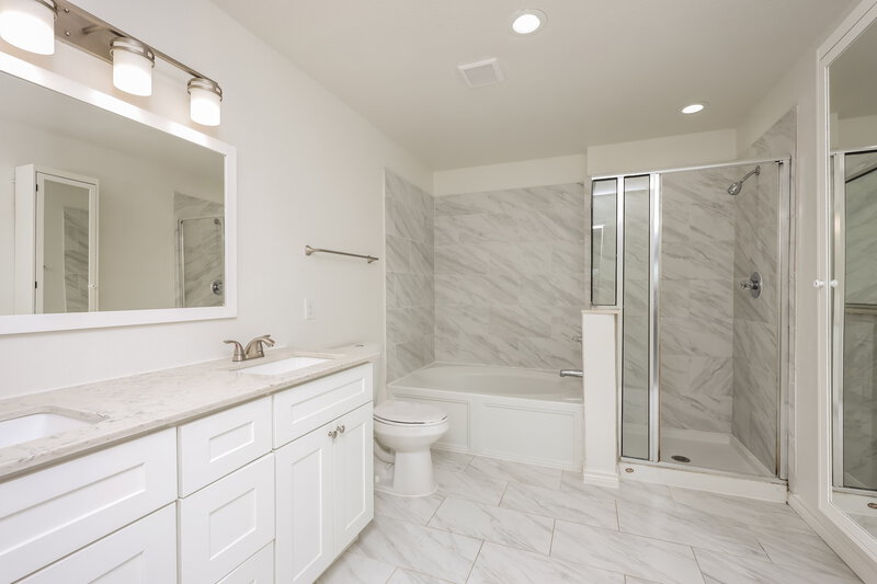 3,630/Mo, 1330 Flagstone Cedar Hill, TX 75104 Main Bathroom View