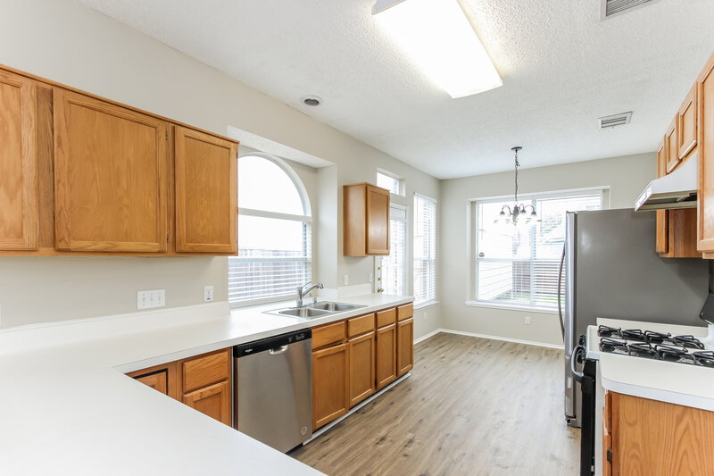 2,830/Mo, 1412 Clearview Dr Mesquite, TX 75181 Kitchen View