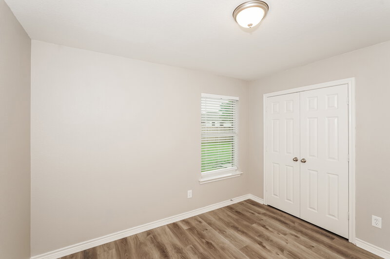 2,170/Mo, 433 Hanover St Burleson, TX 76028 Bedroom View
